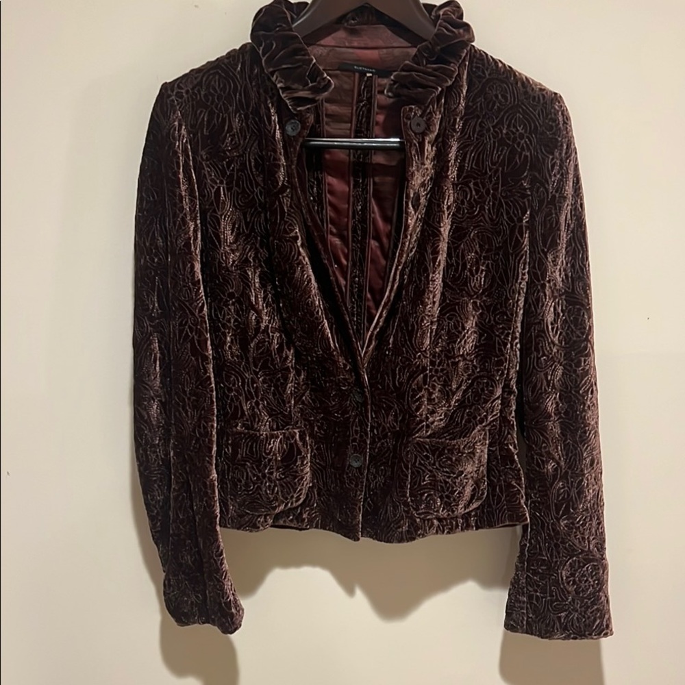 Reversible Elegant Brown Velvet and Burgundy Blazer size 10 EUC Elie Tahari RARE - Picture 3 of 16